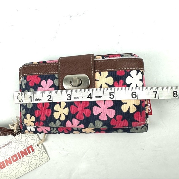 Union Bay Wristlet Wallet Cell Phone Holder Floral Canvas Brand New - Picture 5 of 6